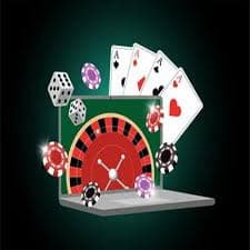 Slot Machine Reels spin ဖြစ်နေသော ဂိမ်းမျက်နှာပြင် Free Spin Feature